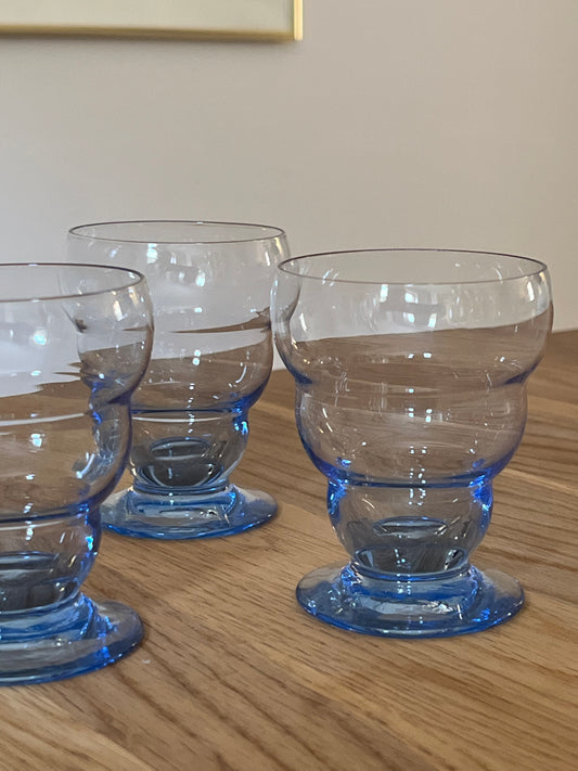 Glas