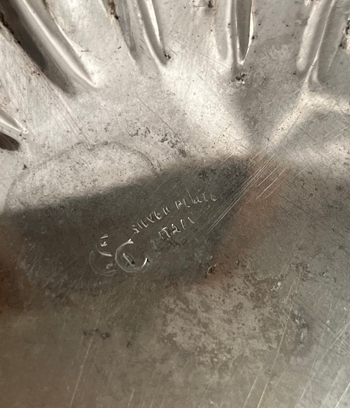 Sølvplet skål
